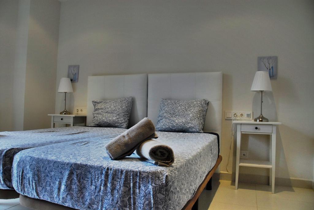 Apartaments Can Negret سيدجيس الغرفة الصورة